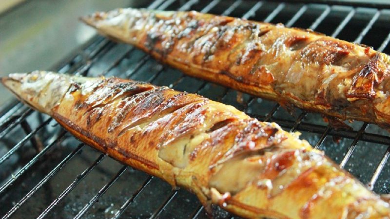 焼き魚をふっくらおいしく！焼き方のコツ